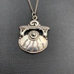 ⬇️Hand Crafted Genuine Silver Necklace